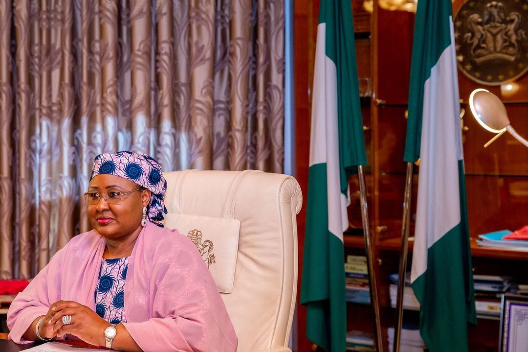 Aisha Buhari Biography | Cup | Net Worth | Age | Family | Naijabiography